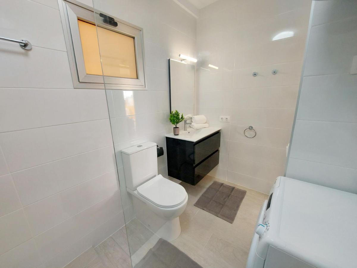 Sunny Cozy Nice Apartment Loscristianos Wifi,Pool Los Cristianos  Esterno foto